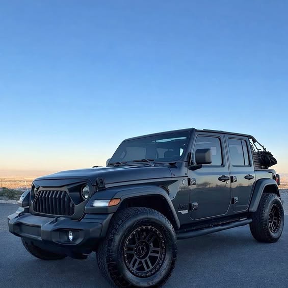 2021 Jeep Wrangler Unlimited - Sport SUV 4D