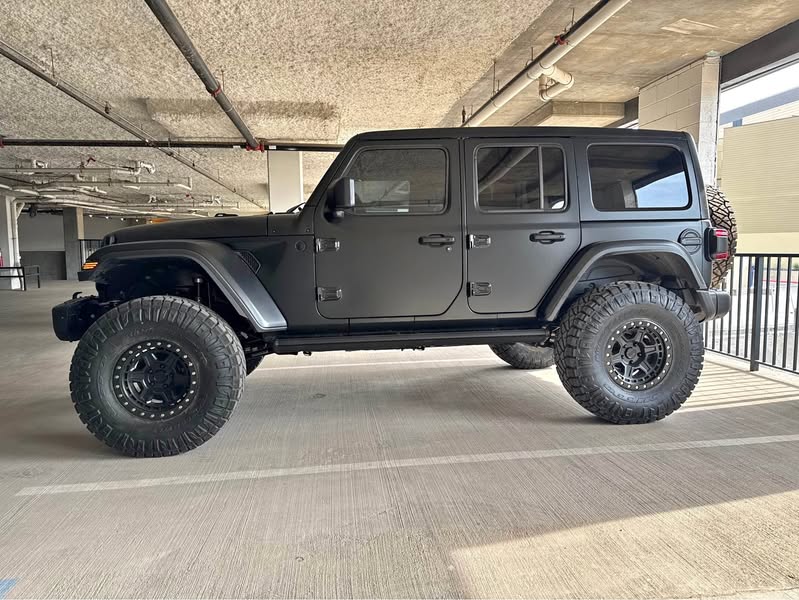 2025 Jeep Wrangler - Rubicon X Sport Utility 4D