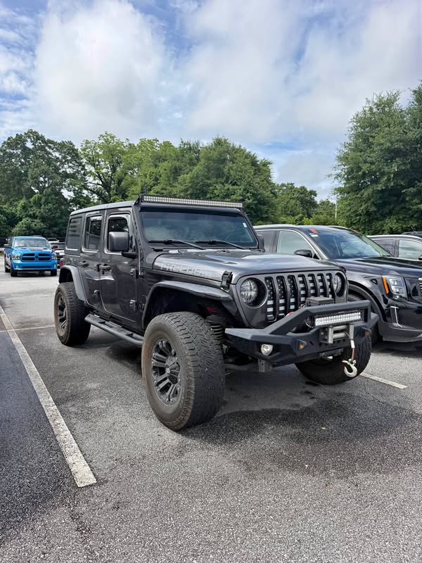 2019 Jeep Wrangler - Sport altitude