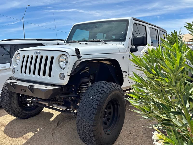 2018 Jeep Wrangler Unlimited - Sport S Sport Utility 4D