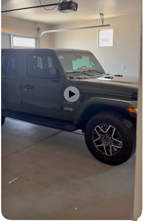 2024 Jeep Wrangler - Sahara Sport Utility 4D