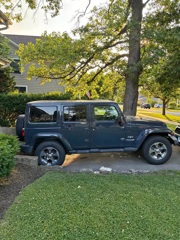 2018 Jeep Wrangler - Sahara