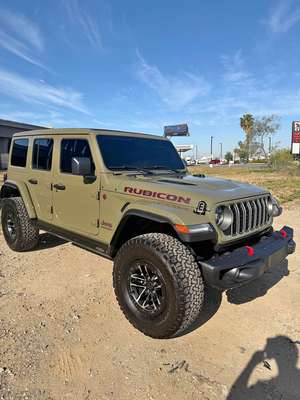 2025 Jeep Wrangler - Sport