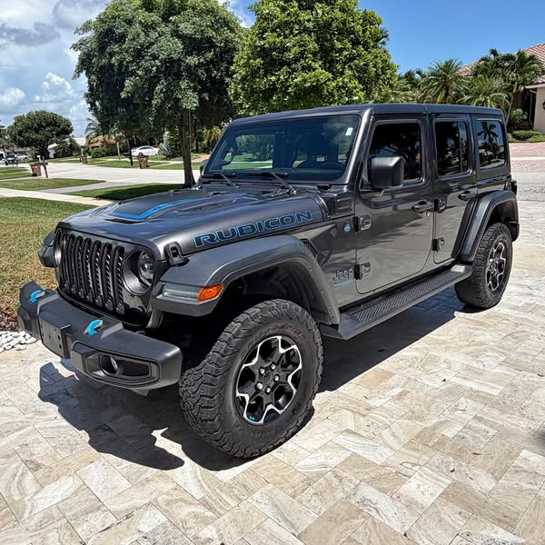 2022 Jeep wrangler rubicon 4xe