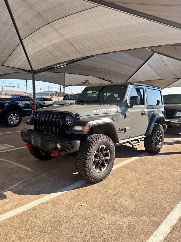 2023 Jeep Wrangler - Willys Sport Utility 2D