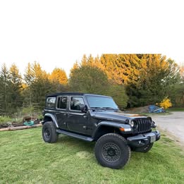 2021 Jeep Wrangler - Sahara Sport Utility 4D