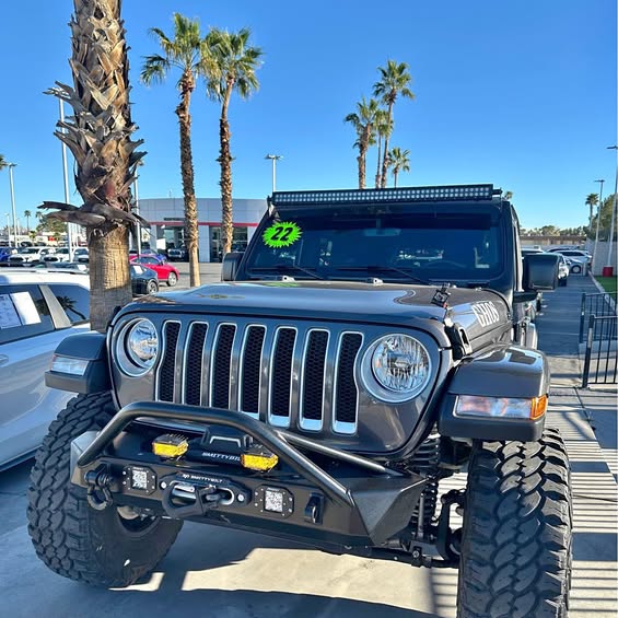 2022 Jeep Wrangler Unlimited - Sahara