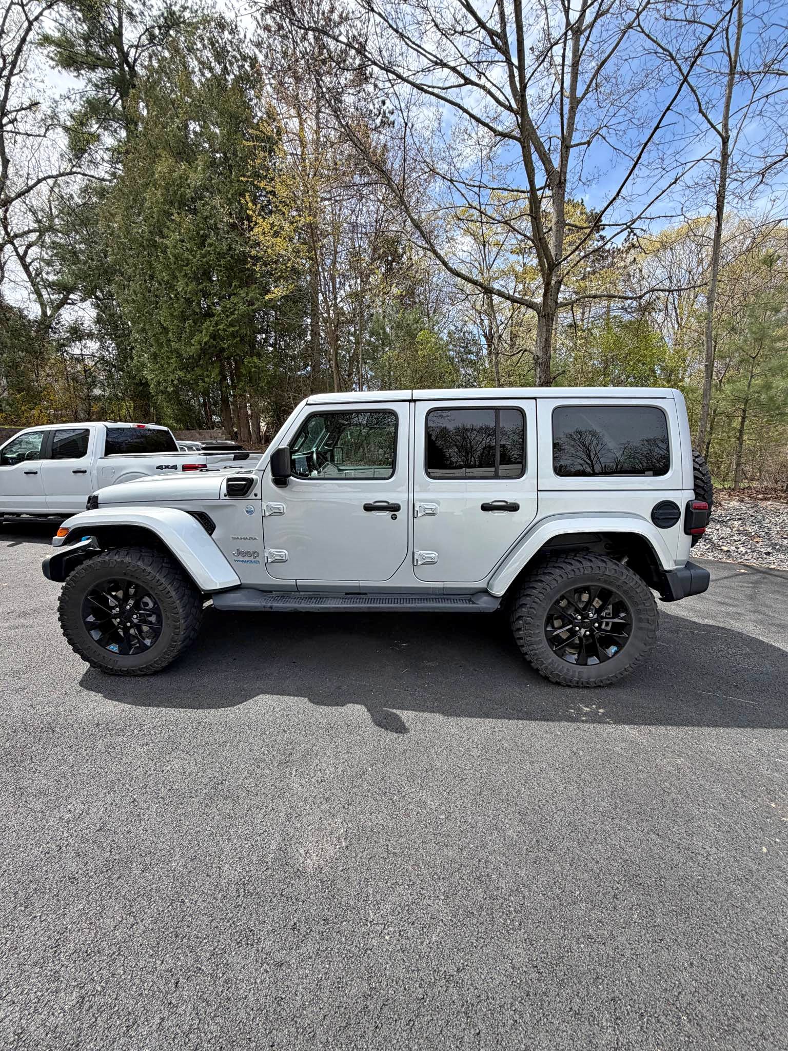 2022 Jeep Wrangler 4xe - Sahara 4xe Sport Utility 4D