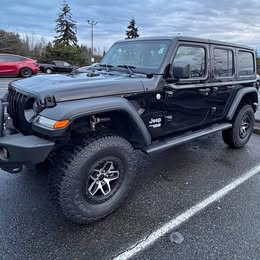 2018 Jeep Wrangler Unlimited - Sport