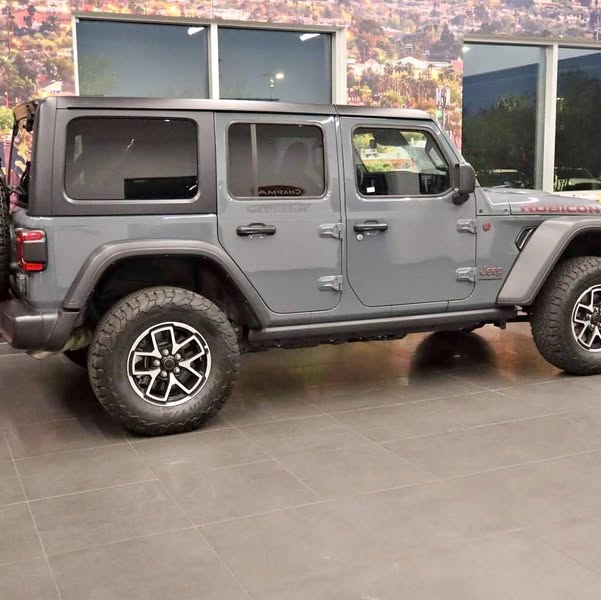 2025 Jeep Wrangler Rubicon