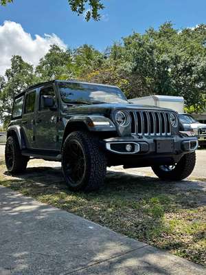 2022 Jeep Wrangler - Sahara Sport Utility 2D