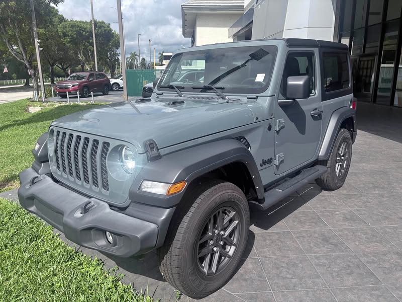 2024 Jeep Wrangler - Sport s