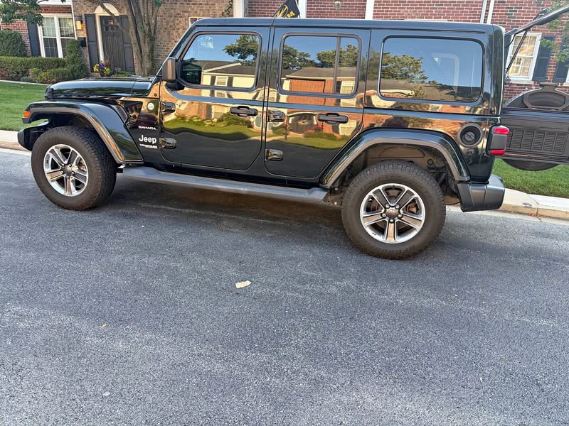 2018 Jeep Wrangler - Sahara Sport Utility 4D