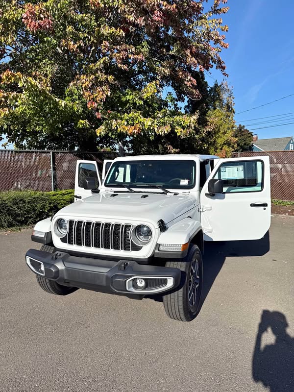 2025 Jeep Wrangler - Sahara