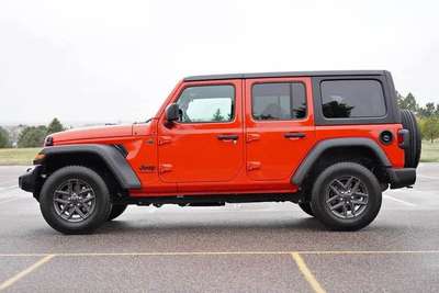 2025 Jeep Wrangler - Sport S Sport Utility 4D