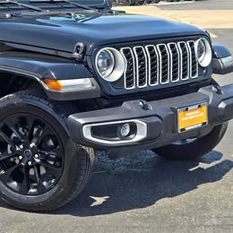 2025 Jeep Wrangler 4xe Sahara