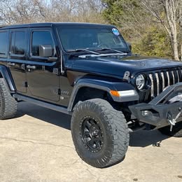 2019 Jeep Wrangler Unlimited Sahara Sport Utility 4D