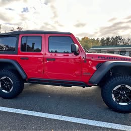 2018 Jeep Wrangler JLU soft top and all hardware with Carring case for windows.