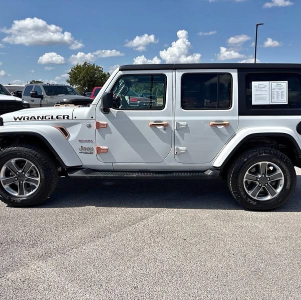 2020 Jeep Wrangler Unlimited Sahara 4x4