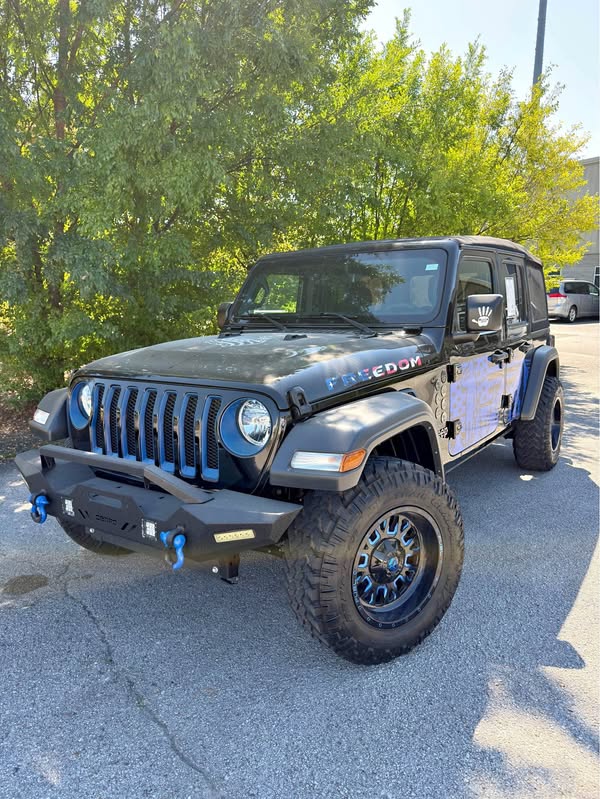 2023 Jeep Wrangler - Sport s 4 door