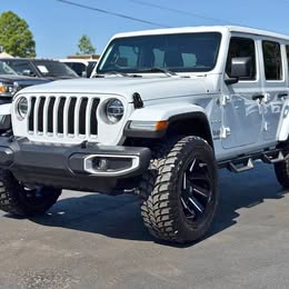 2018 Jeep wrangler unlimited sahara 4x4