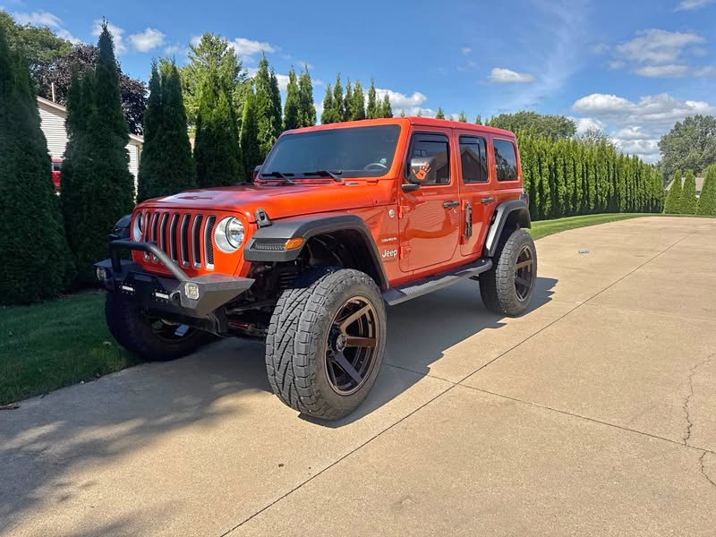 2019 Jeep Wrangler Unlimited - Sahara Sport Utility 4D
