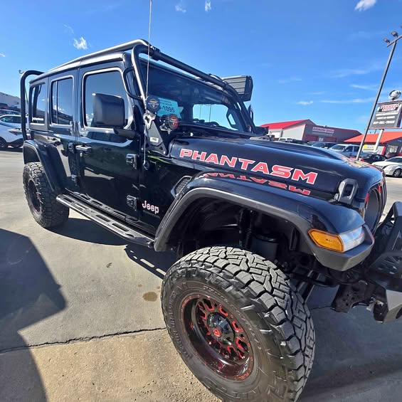 2023 Jeep Wrangler - Rubicon Sport Utility 4D
