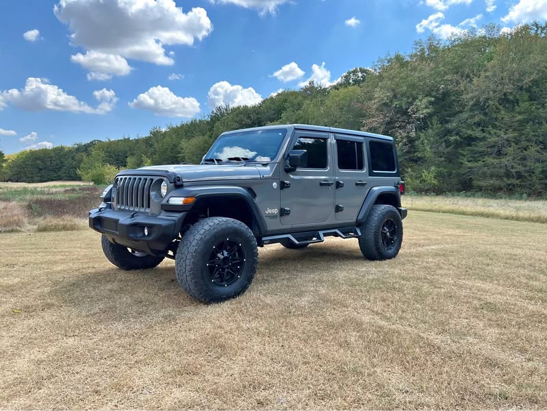 2020 Jeep Wrangler Unlimited - Sport SUV 4D