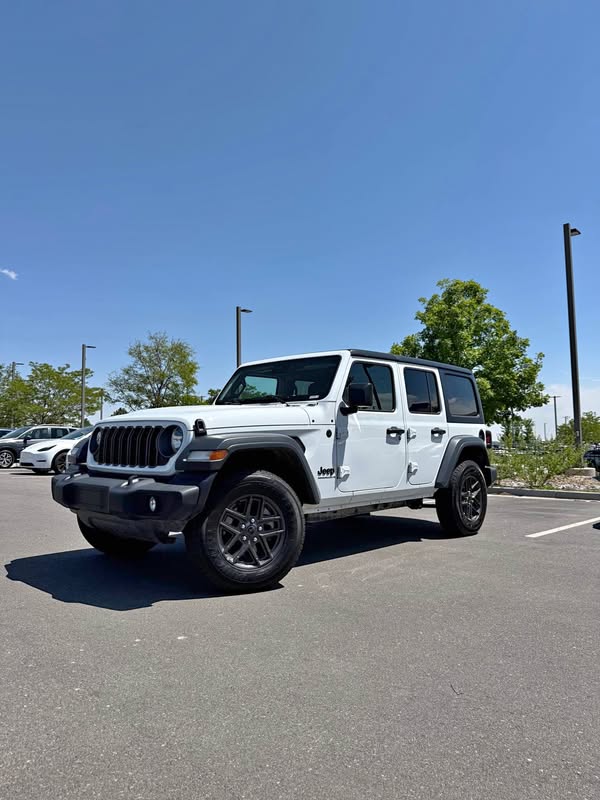 2025 Jeep Wrangler - \