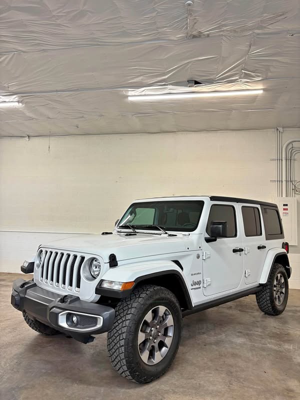 2018 Jeep Wrangler Unlimited - Sahara Sport Utility 4D