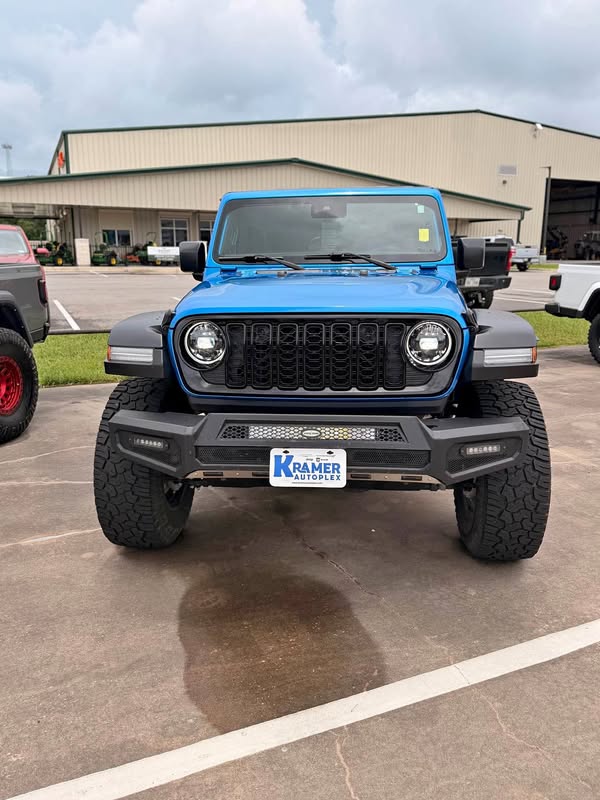 2024 Jeep Wrangler - Willys Sport Utility 4D