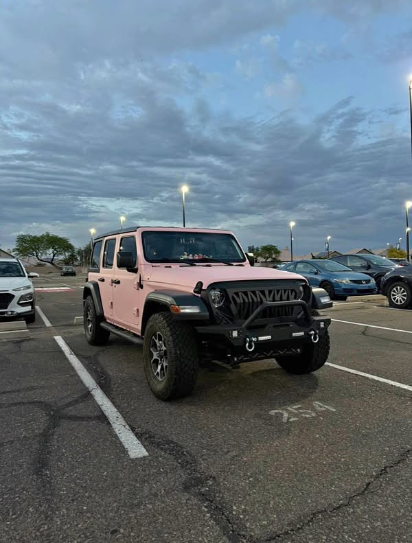 2021 Jeep Wrangler - \
