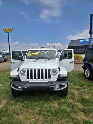 2021 Jeep Wrangler - Sahara 4x4