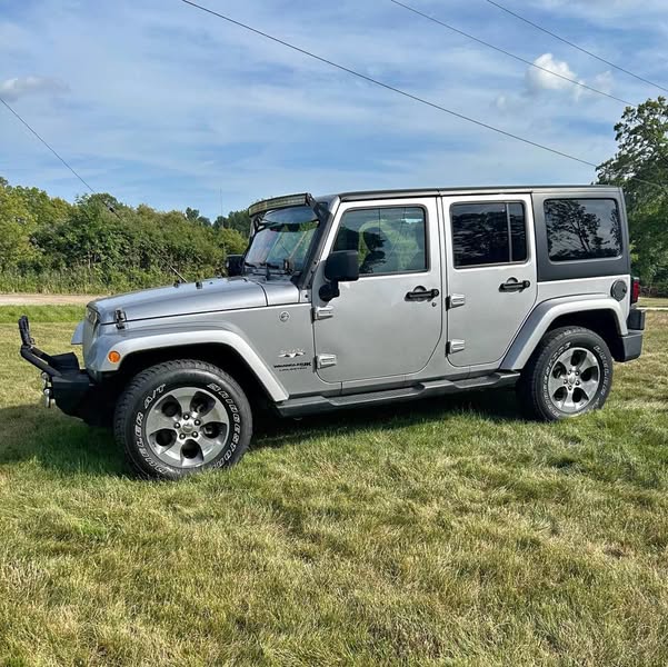 2018 Jeep Wrangler Unlimited - All New Sahara Sport Utility 4D