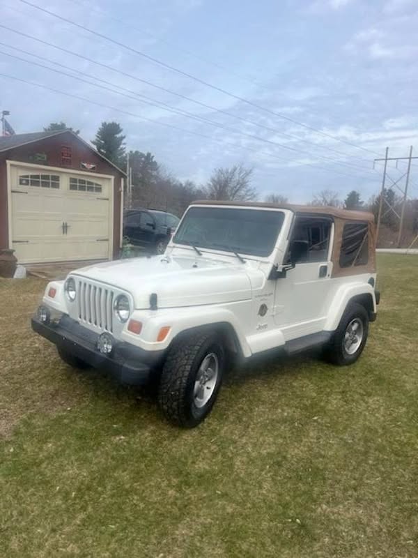 1997 Jeep Wrangler Sahara TJ 4.0L- Manual-Zero Rust-Upgraded & Excellent Condition