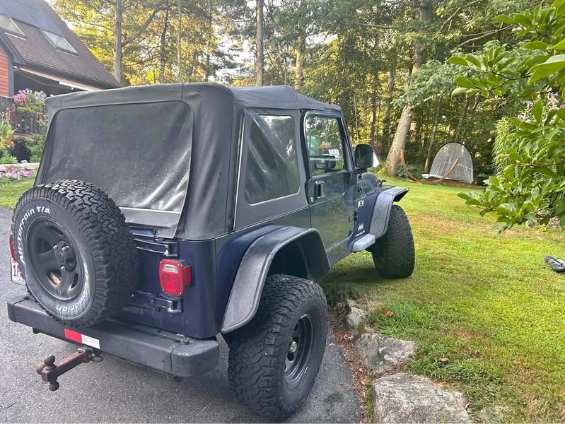 2004 Jeep Wrangler - X
