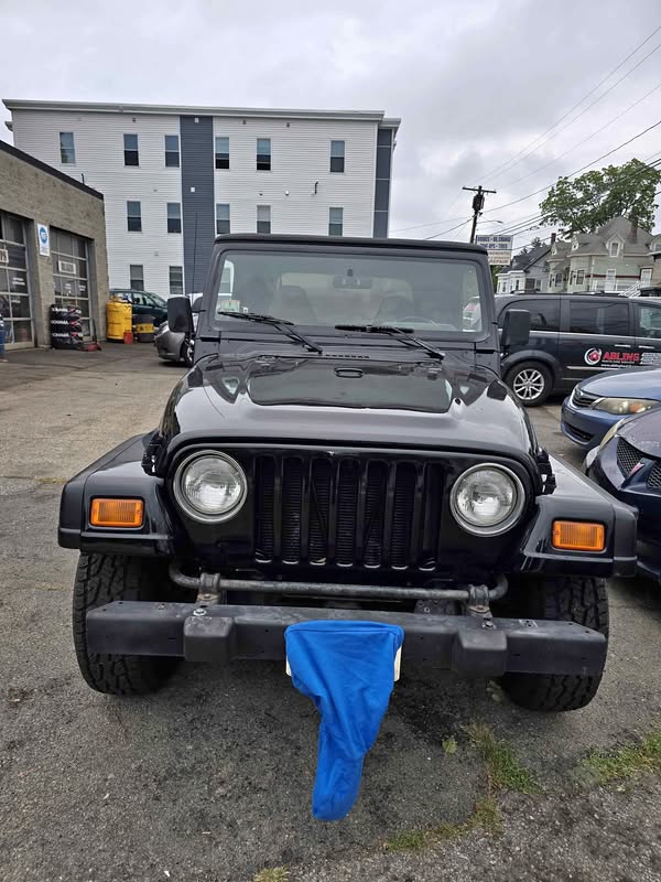 2000 Jeep Wrangler - S Sport Utility