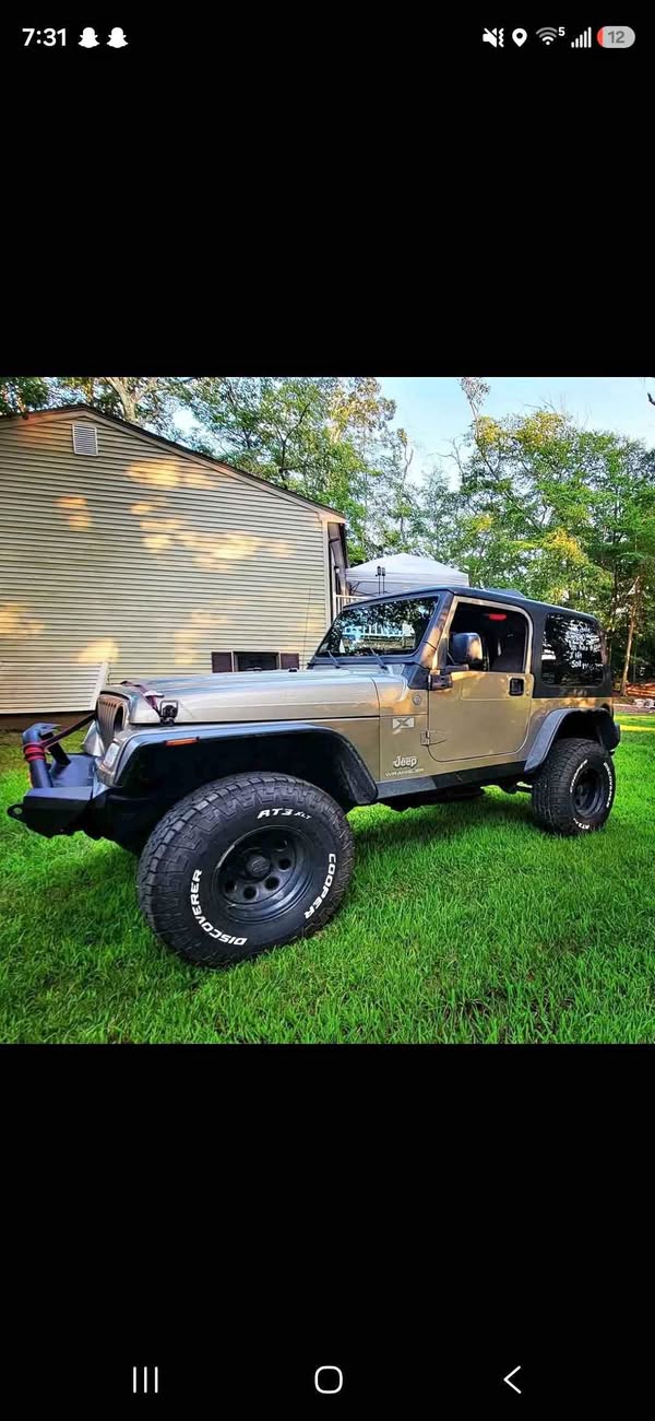 2004 Jeep Wrangler - \