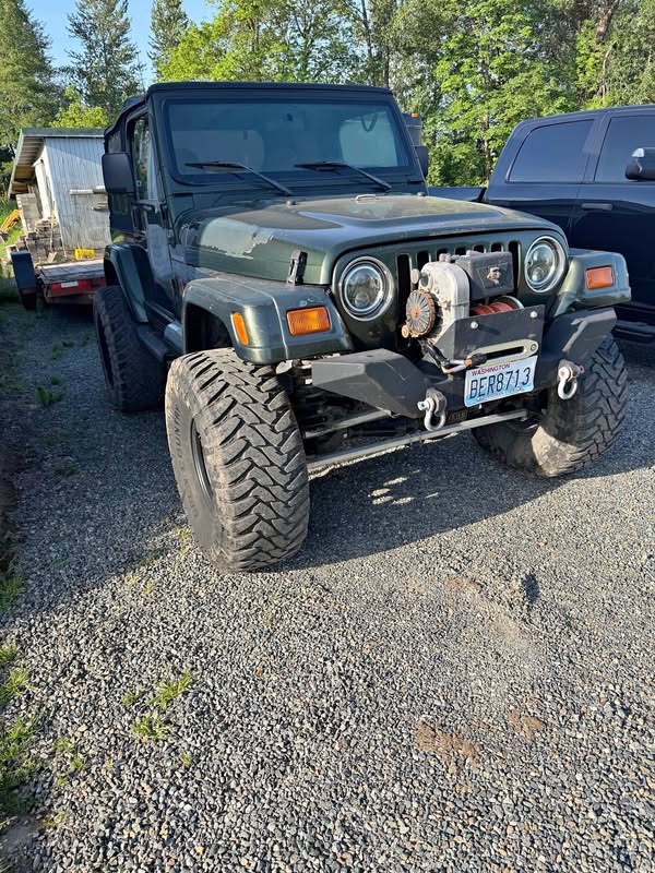 1998 Jeep Wrangler - Sahara