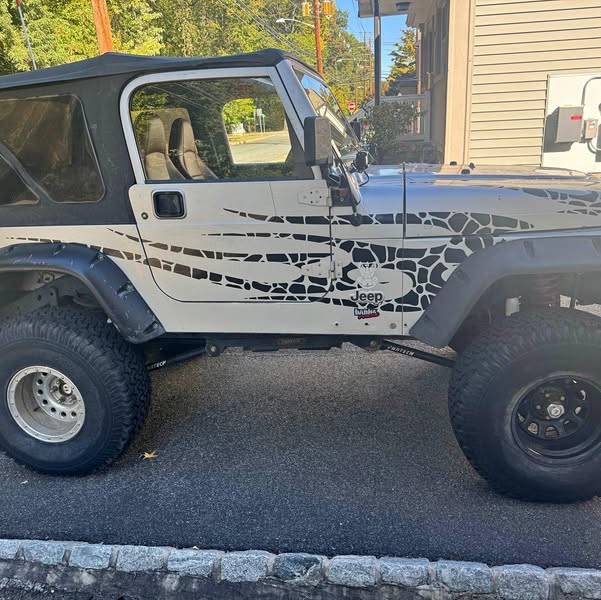 2002 Jeep Wrangler - Sahara Sport Utility 2D