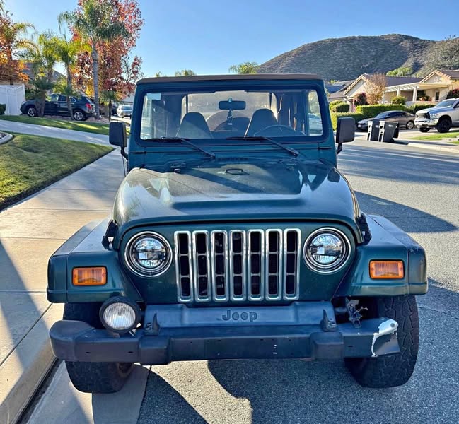 2000 Jeep Wrangler - Sahara
