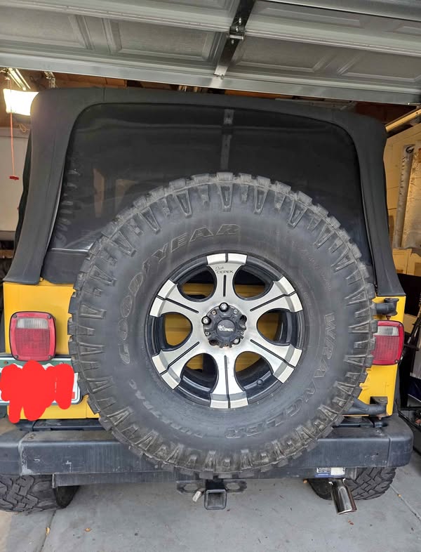 2000 Jeep Wrangler - S Sport Utility