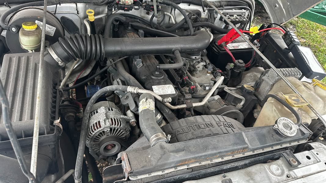 2004 Jeep Wrangler - SE Sport Utility 2D