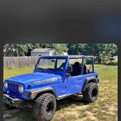 1997 Jeep Wrangler - 4x4 Wrangler auto-matic