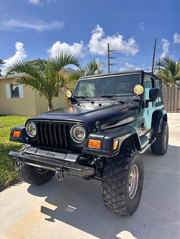 2001 Jeep Wrangler - Sahara Sport Utility 2D