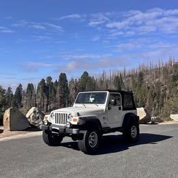 2005 Jeep Wrangler Sport SUV 4D