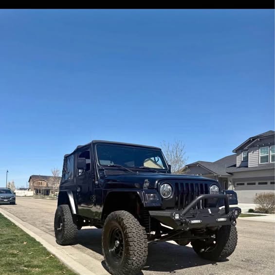 2002 Jeep Wrangler - SE Sport Utility 2D