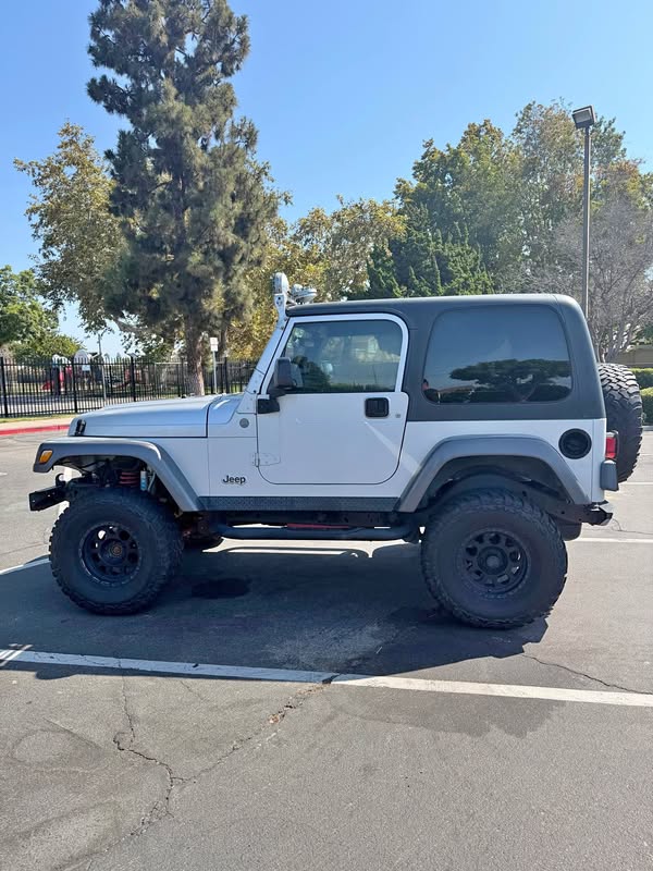 2004 Jeep Wrangler - \
