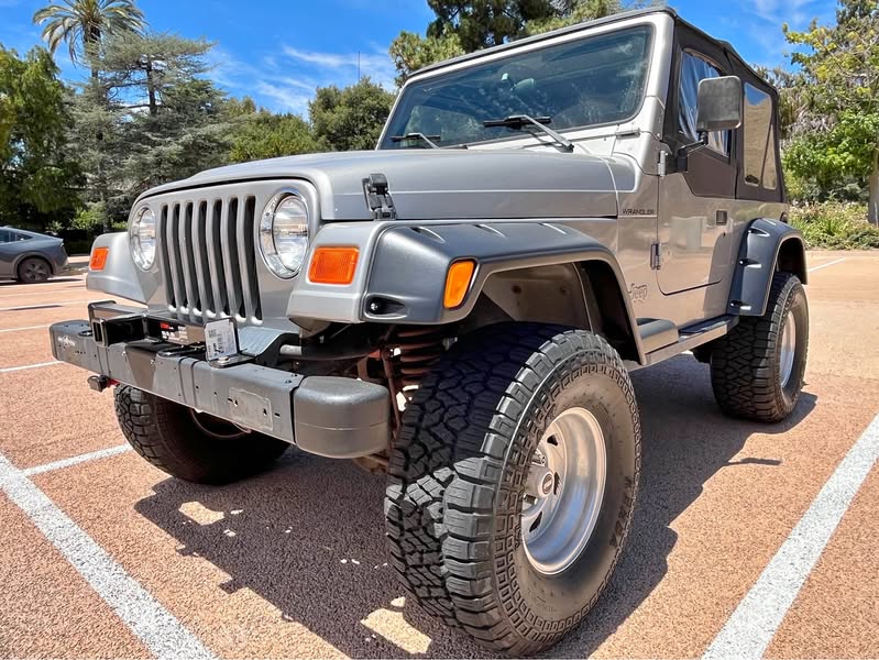 2001 Jeep Wrangler - SE Sport Utility 2D