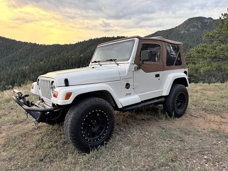 1998 Jeep Wrangler - Sahara Sport Utility 2D